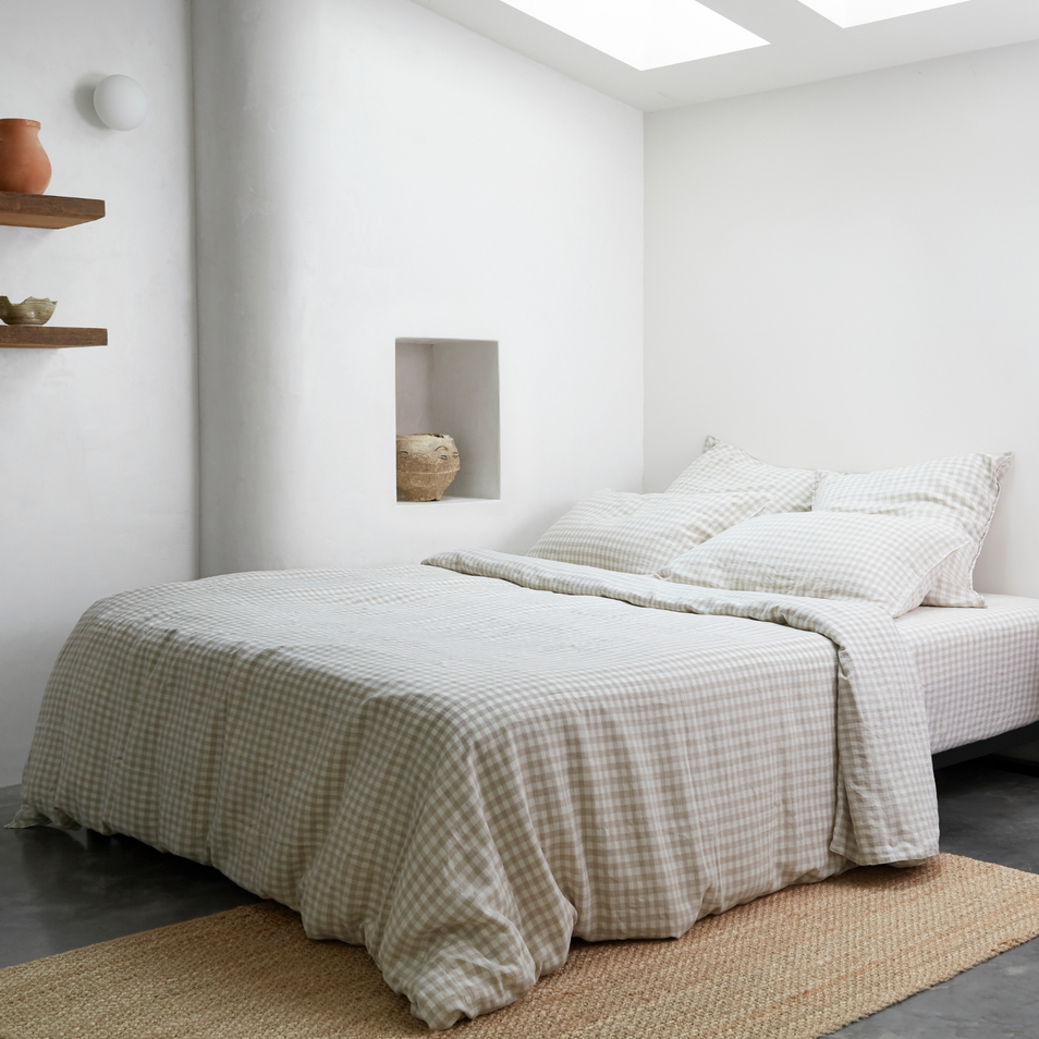 Styled Natural Gingham linen bedding set.